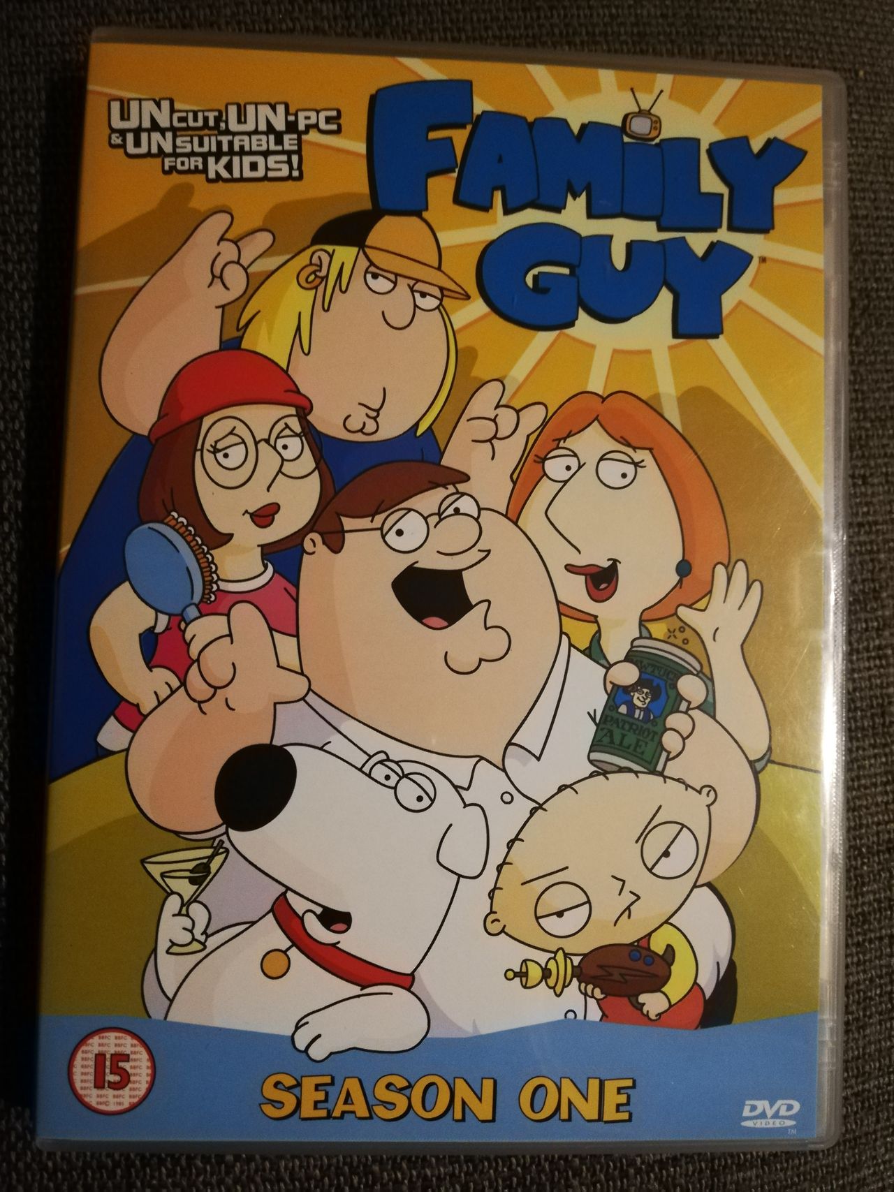 Family Guy - Season 1 (DVD) 2 disc | FINN torget