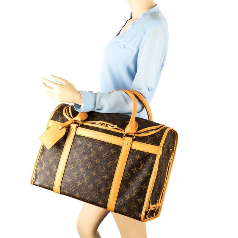 Shop Louis Vuitton Dog bag (M45662) by luxurysuite