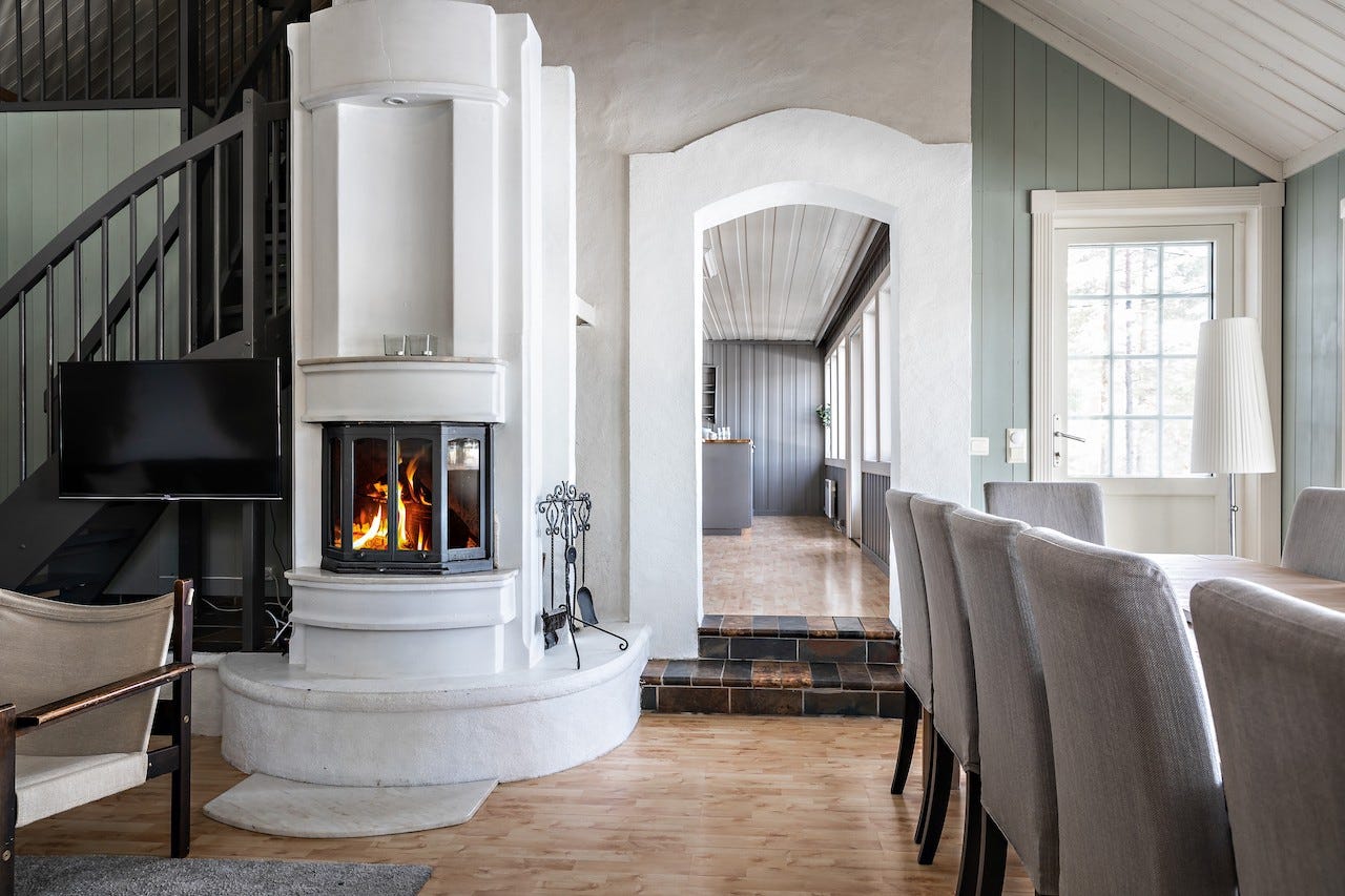 Spiseplass mot kjøkken Galleribilde