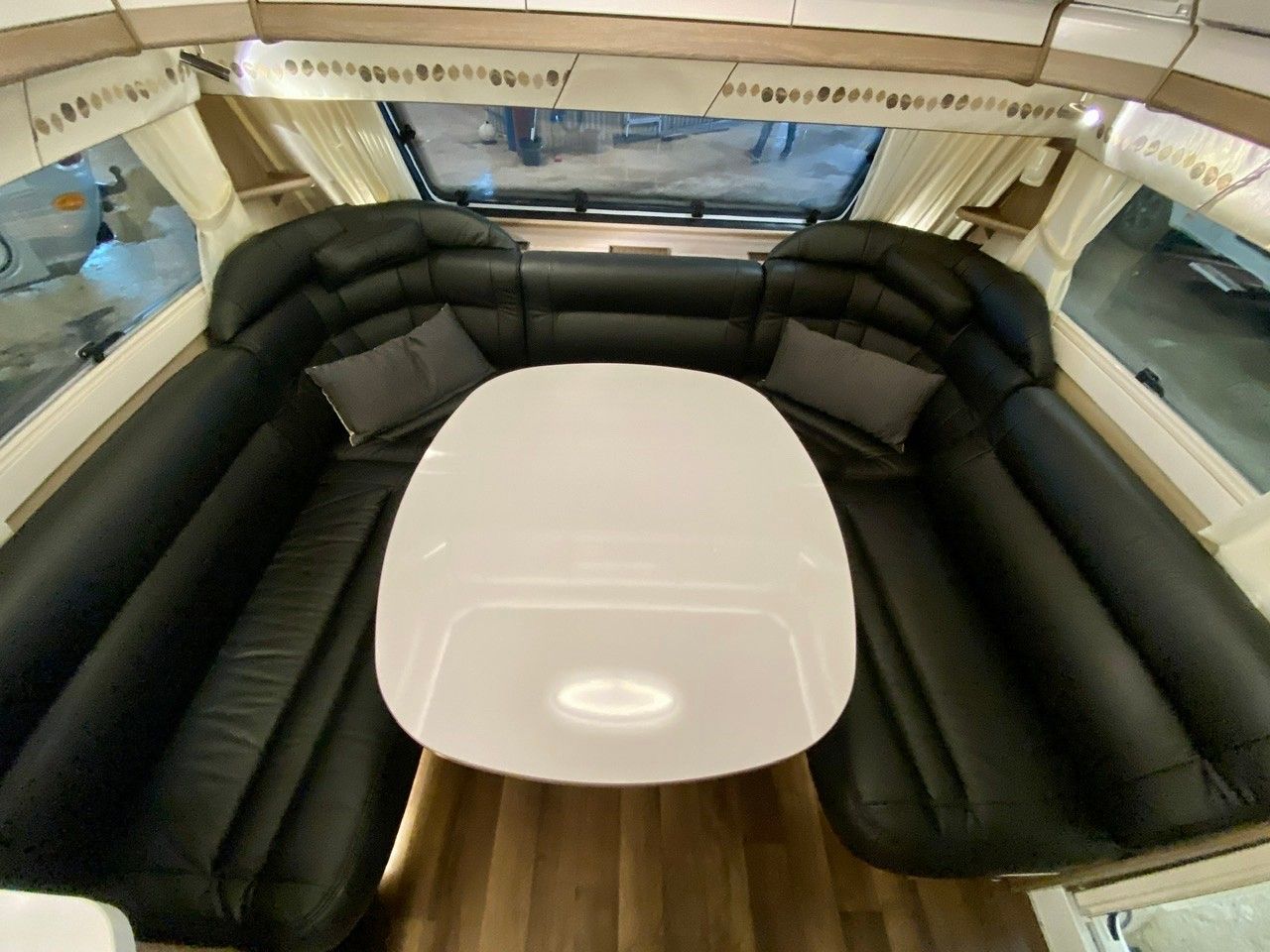 138_785448725.jpg