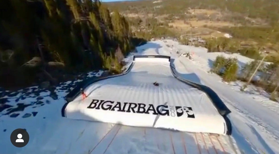 Tren og lær nye triks på senterets BIGAIRBAG 🤩🎿 Galleribilde