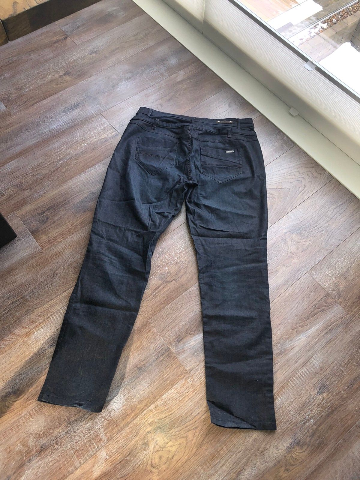 Fint og lite brukt jeans fra Køn & Møn str. 33/32 | FINN.no