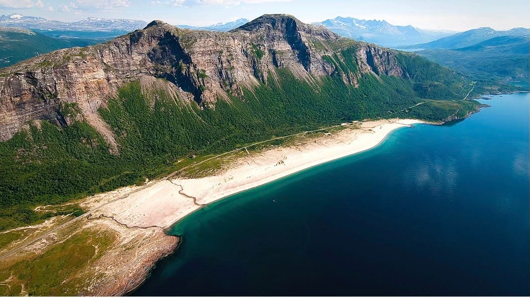 Langsand stranda på Sandhornøy Galleribilde