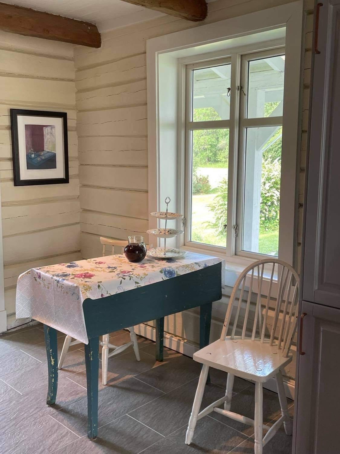 Her har dette bordet stått i 100 år Galleribilde