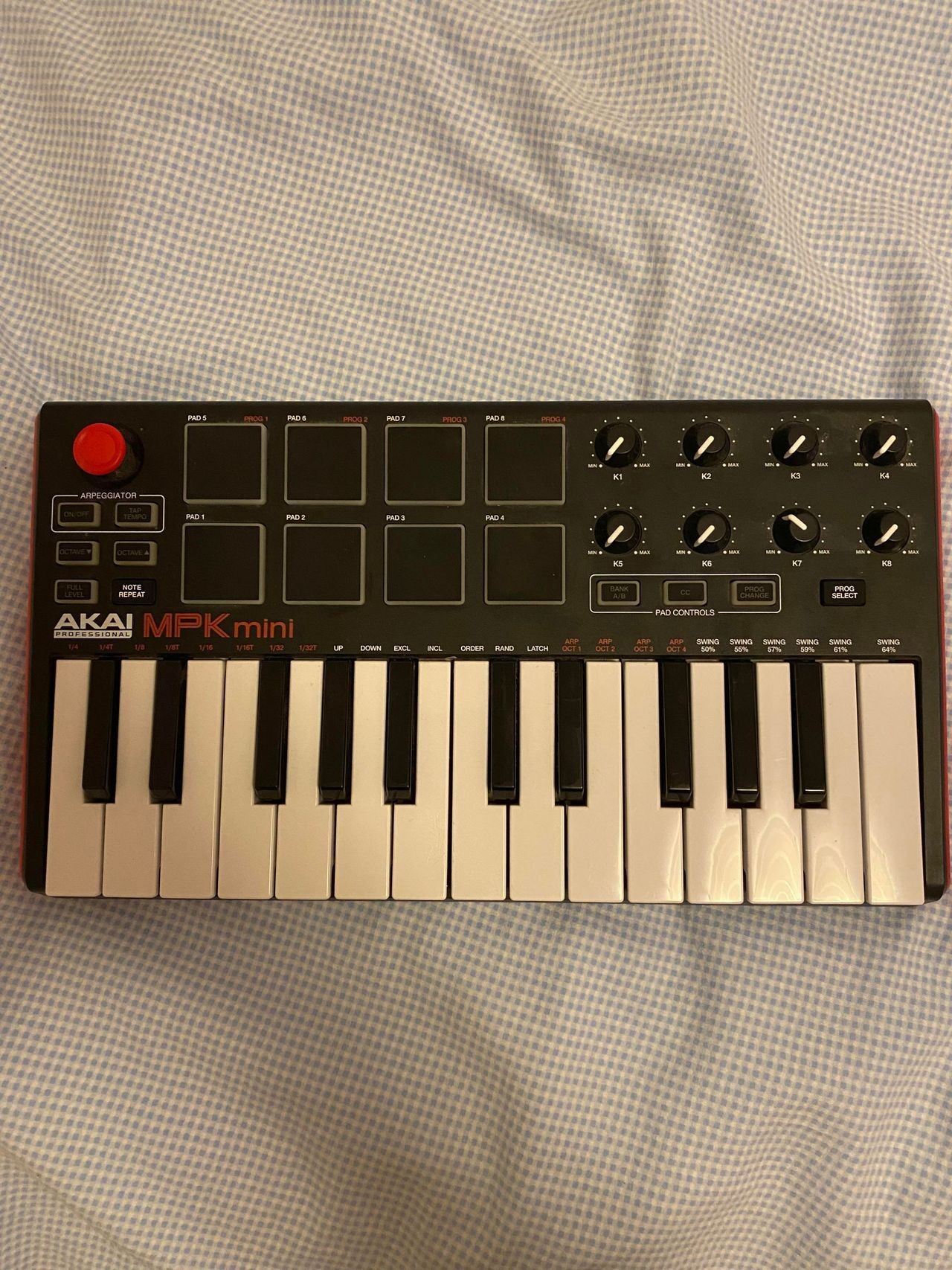 Akai MPK Mini 2 | FINN torget
