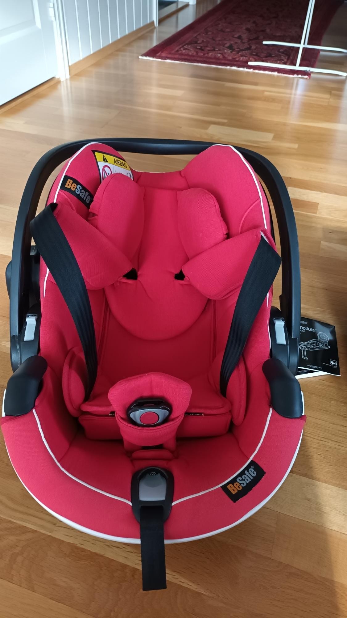 Be safe iZi Modular barnesete med i Size Base selges FINN.no