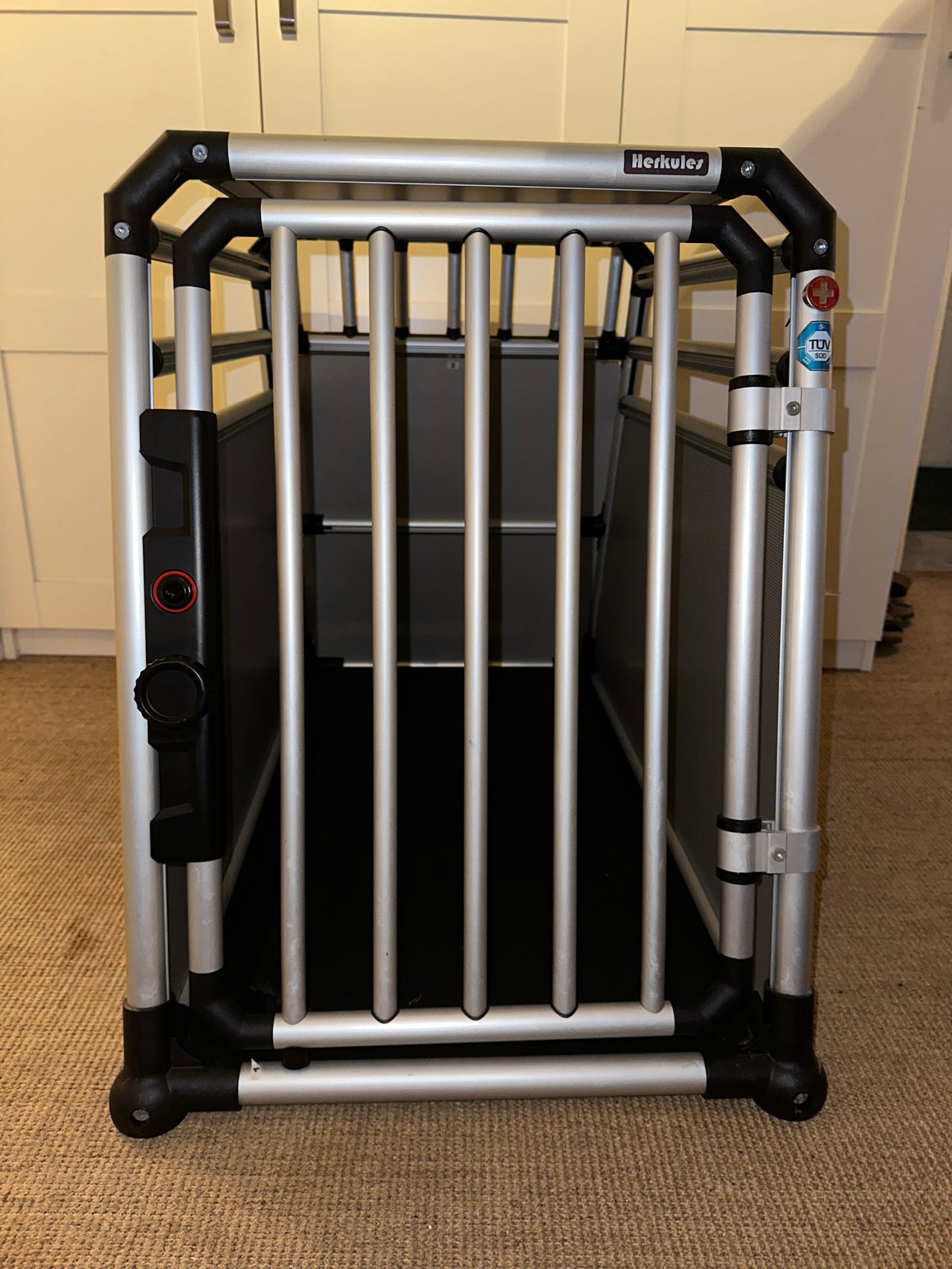 4pets dogbox Herkules Proline Milan str L FINN