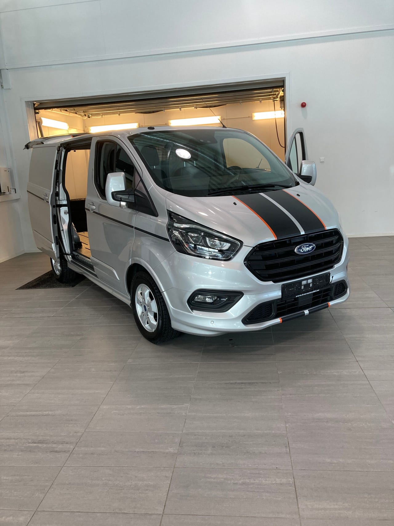 auto trader transit custom