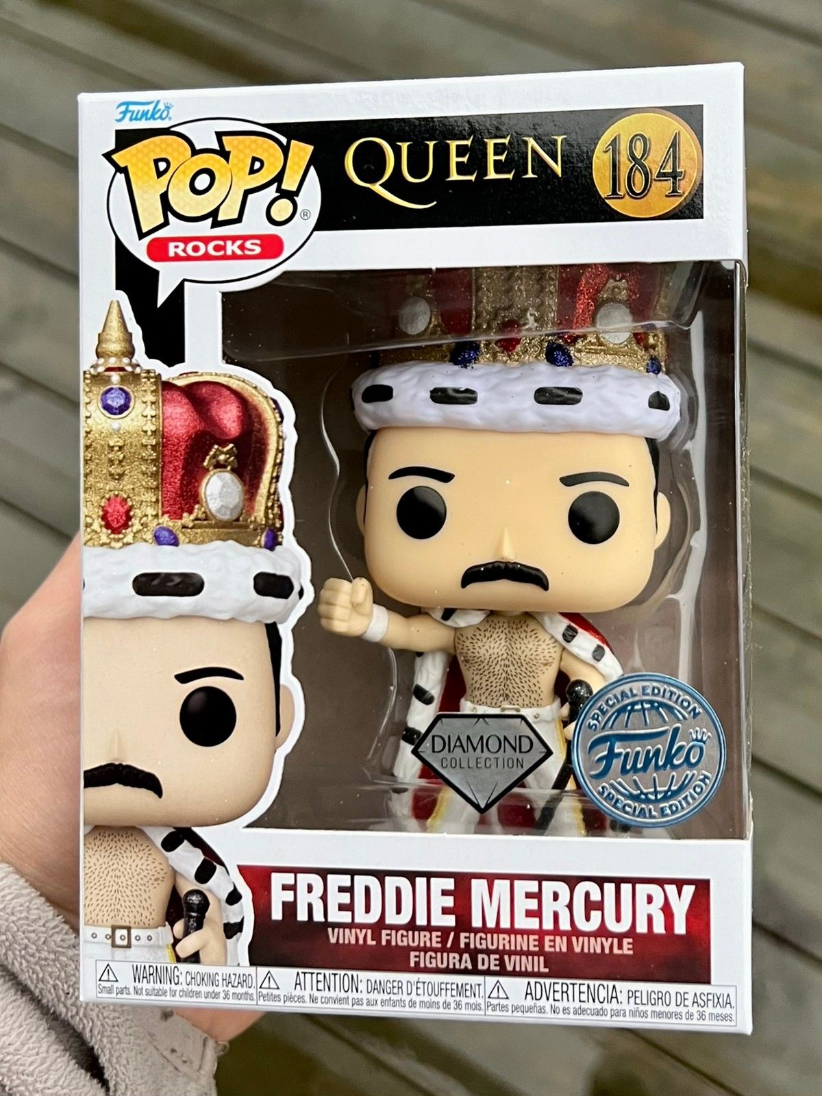 Uretfærdighed bestille Enrich Funko Pop! Freddie Mercury (King) (Diamond Glitter) | Queen (184) Special  Ed. | FINN torget