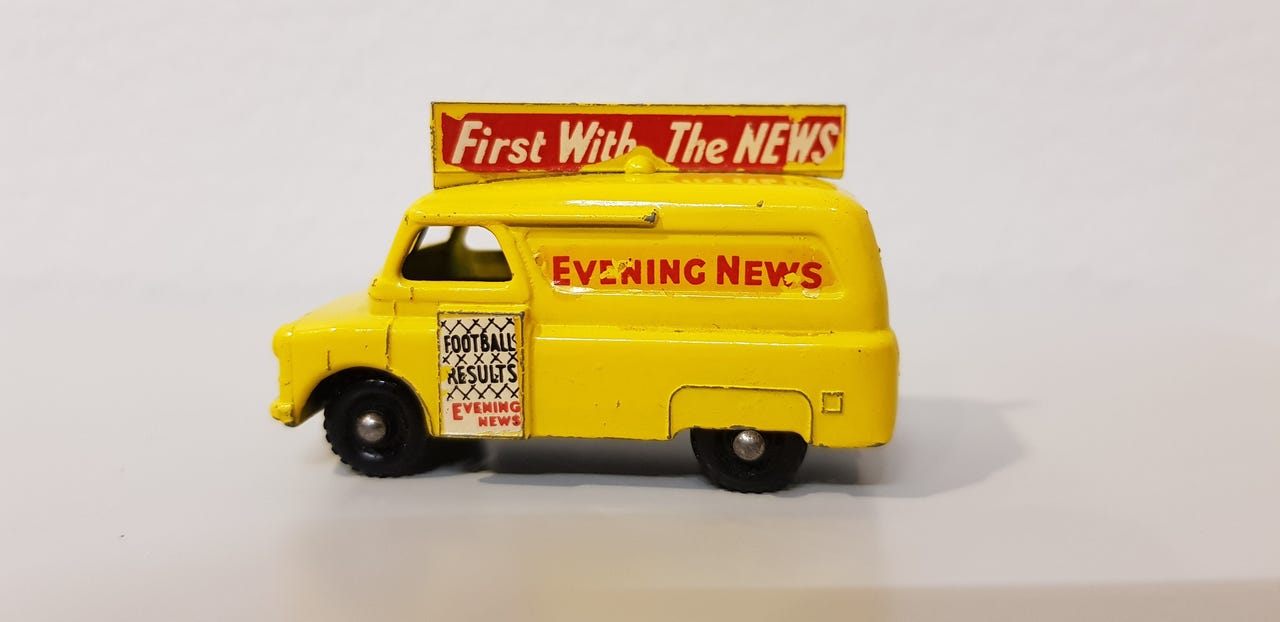 Bedford "Evening News" Van. Matchbox Lesney No. 42a. England 19571965