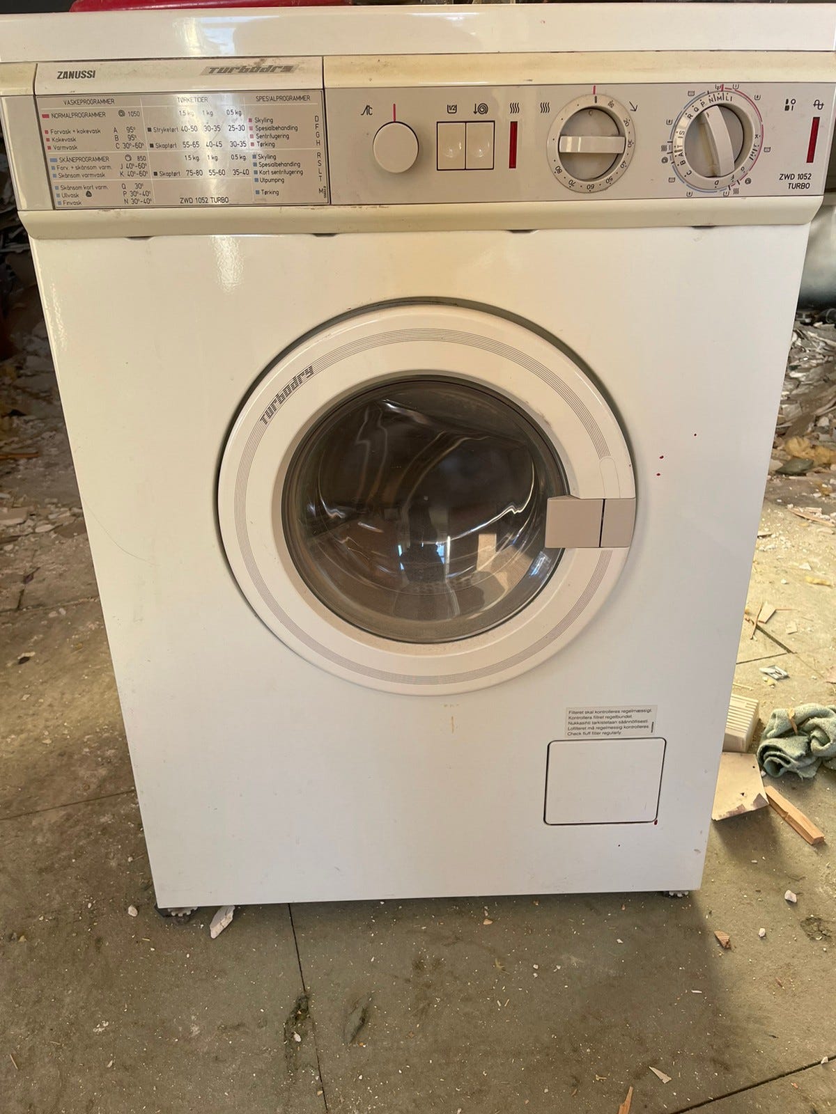 Eldre Zanussi kombi vaskemaskin/tørketrommel | FINN torget