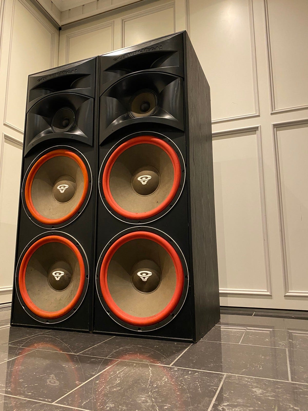 Kraftige Cerwin Vega CLS215 Selges! FINN.no
