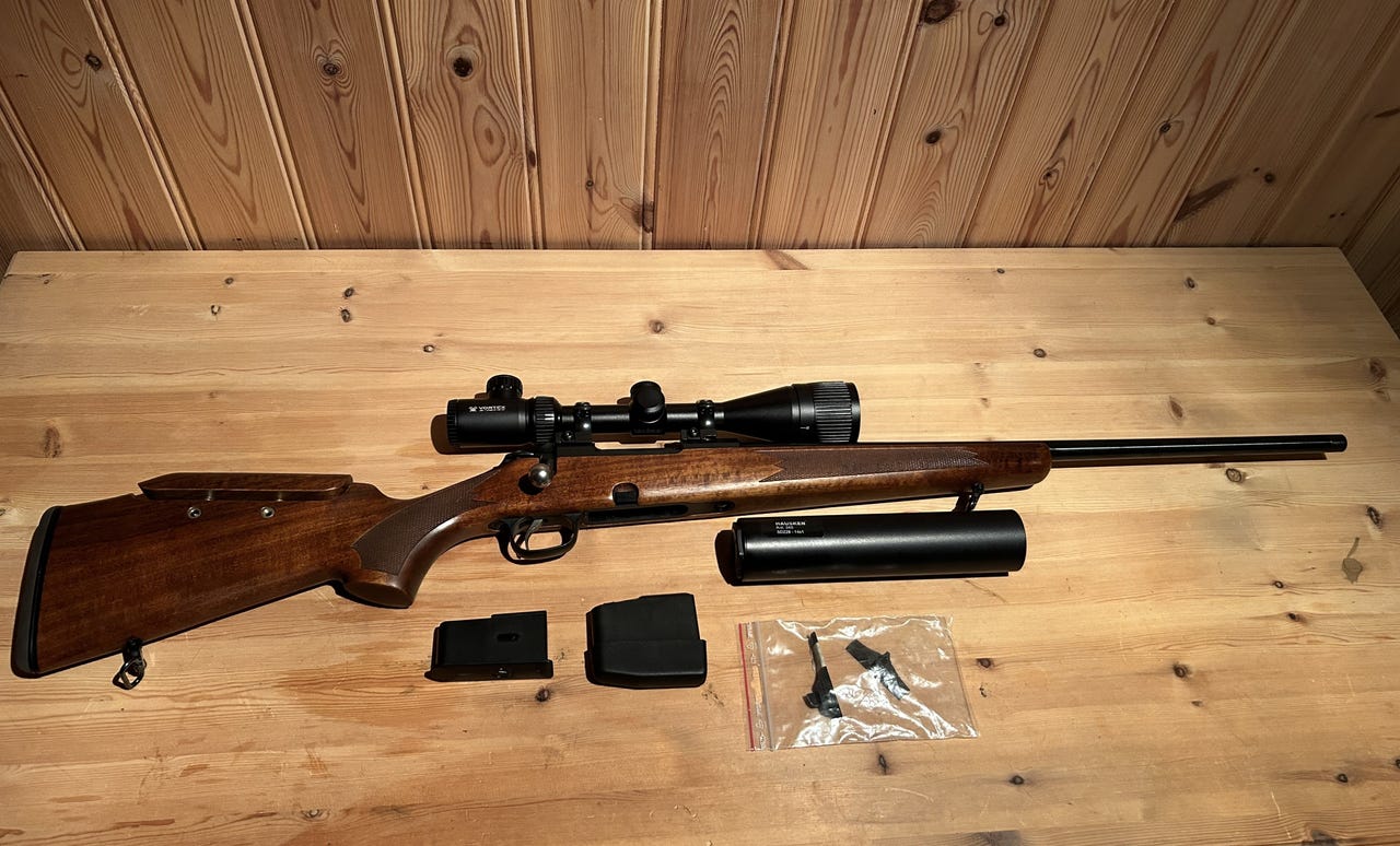 tikka-m595-243-win-med-kikkertsikte-og-lyddemper-finn-torget