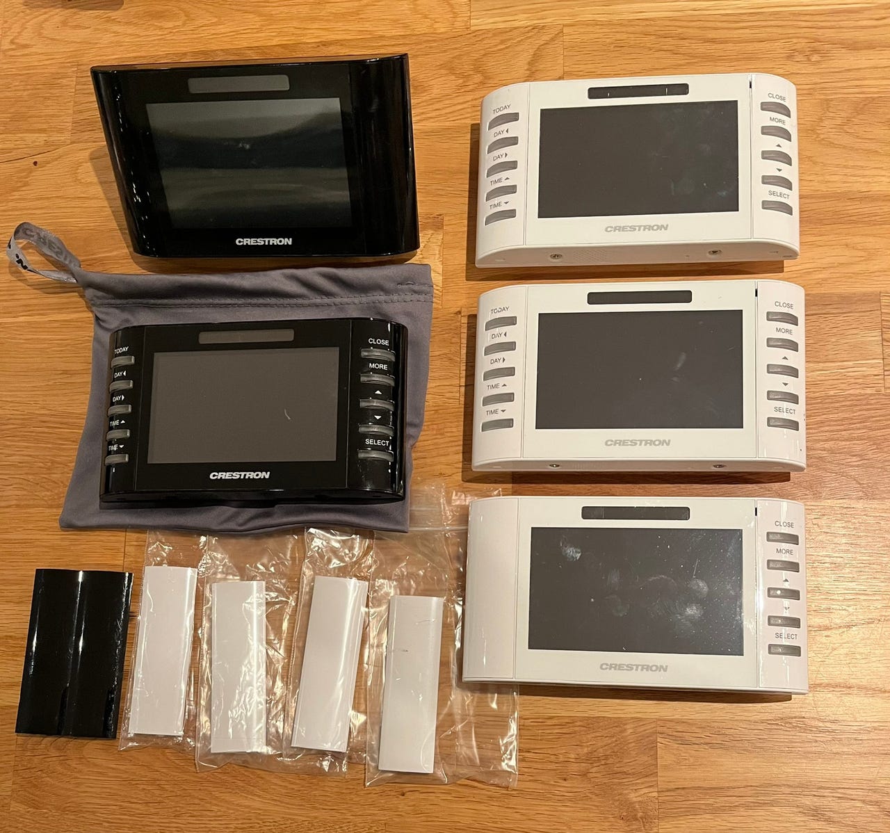 Crestron TPMC4SM FINN