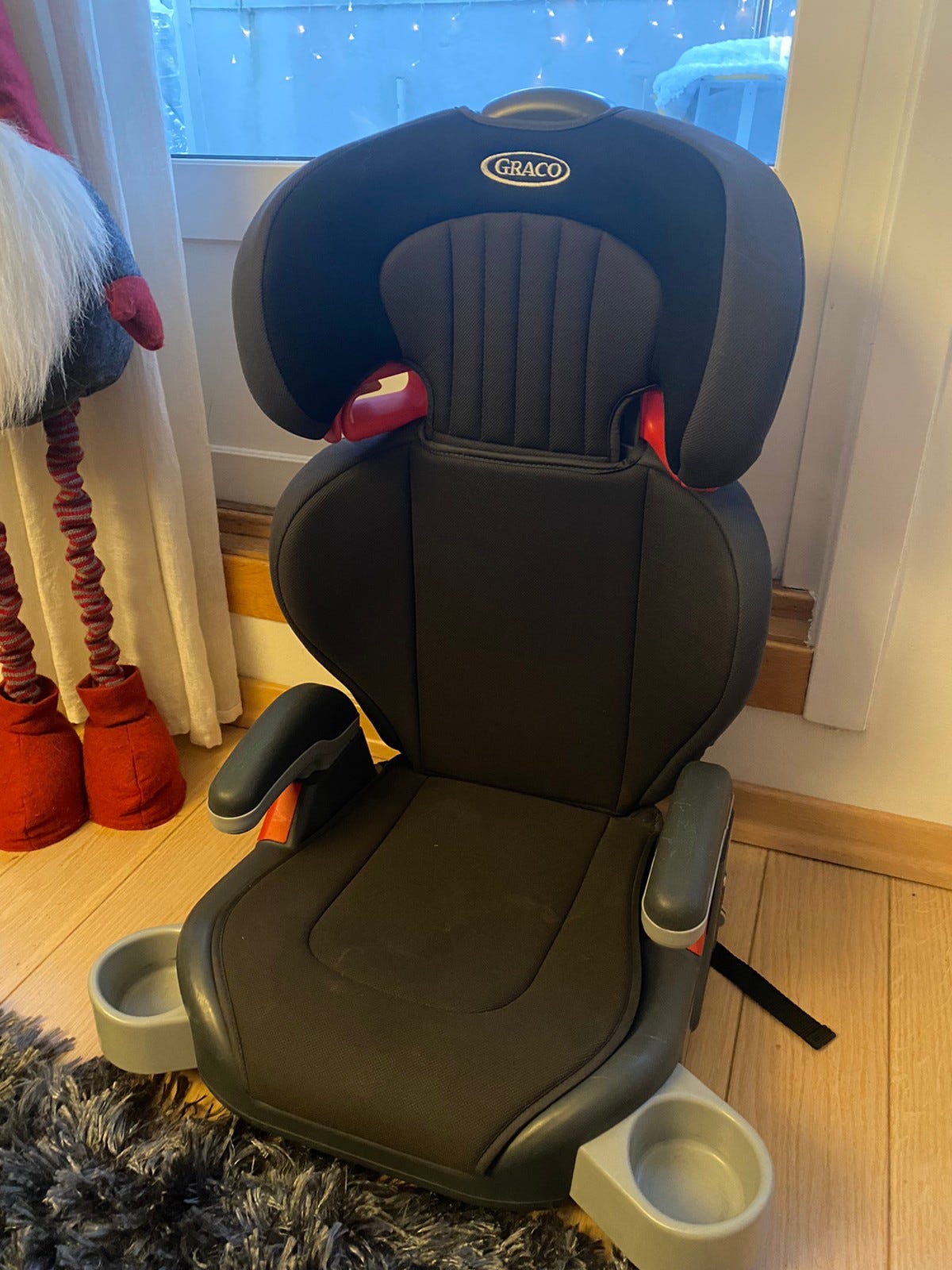 Barnesete til bil 1536 kg (ca 410 år) FINN