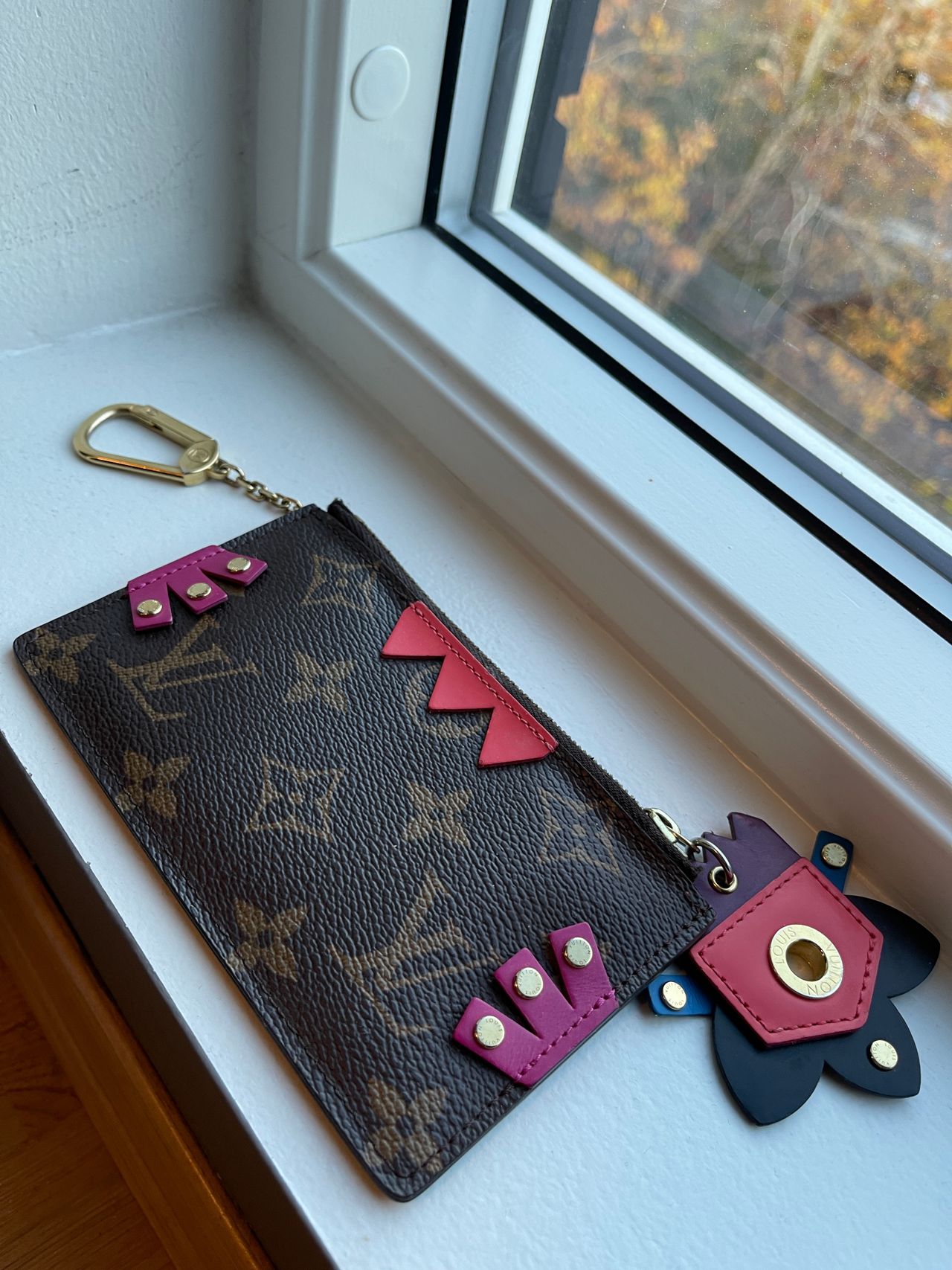 Limited! Louis Vuitton Totem key pouch kortholder