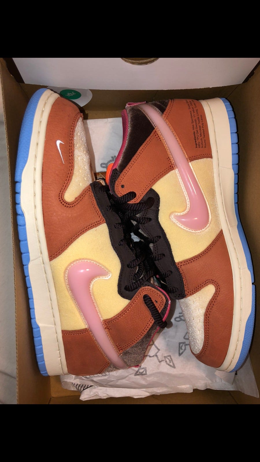 Nike social status free lunch chocolate milk dunks FINN