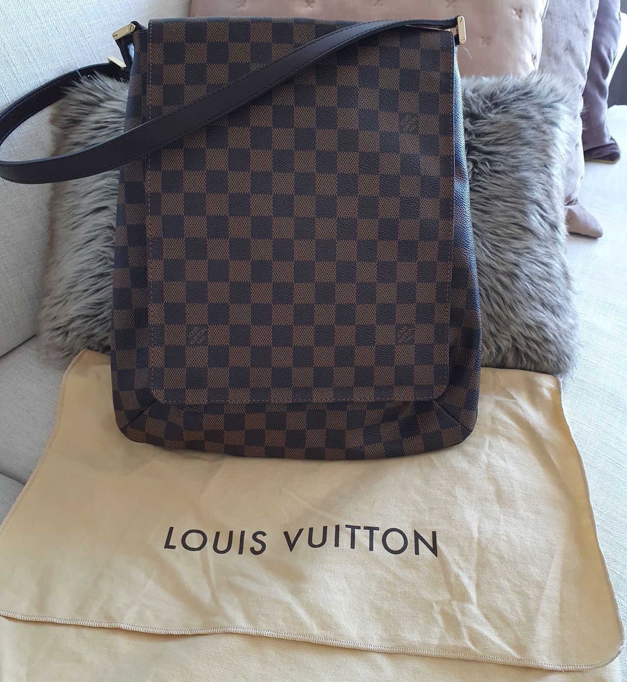 LOUIS VUITTON Damier Ebene Musette Salsa GM Shoulder Bag