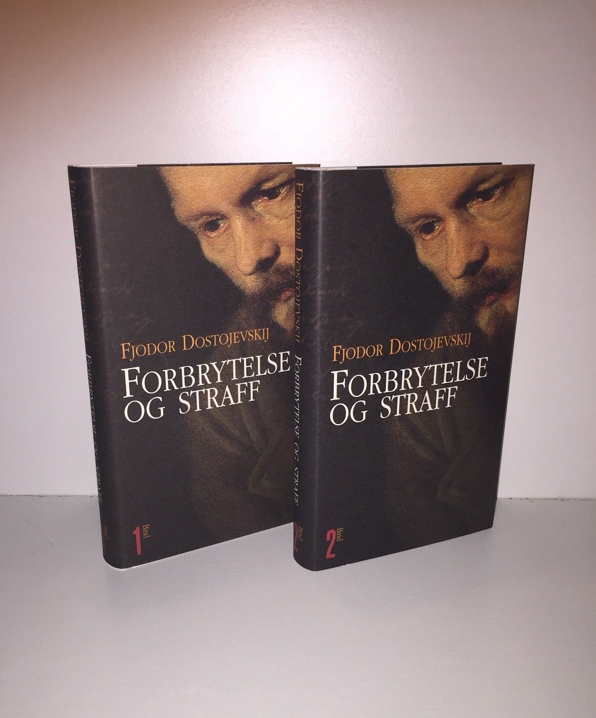 Forbrytelse Og Straff 1-2 - Fjodor Dostojevskij. 2001 | FINN Torget