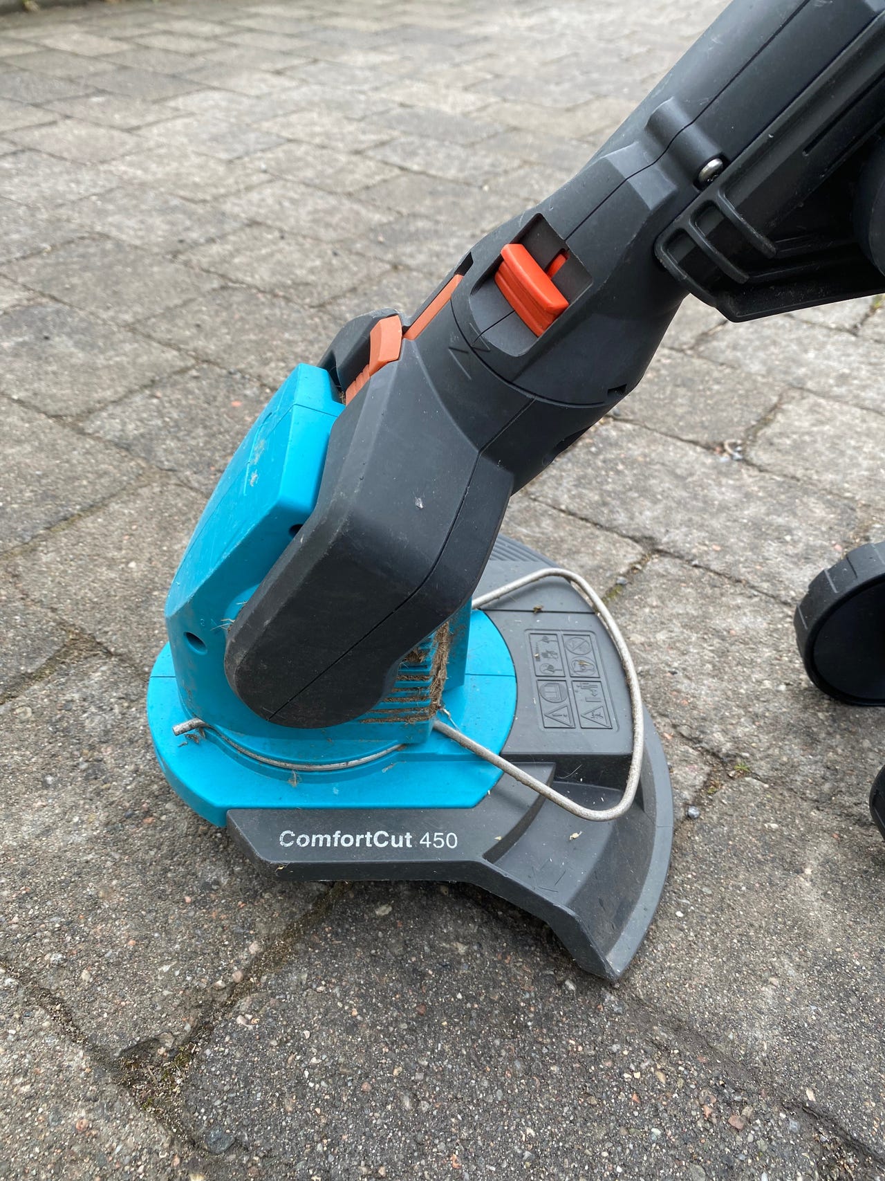 gardena-kantklipper-450w-finn-torget