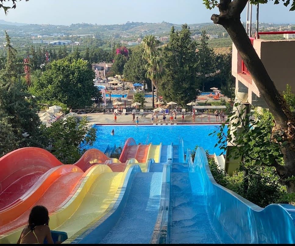 Limnoupolis Aqua Crete Galleribilde