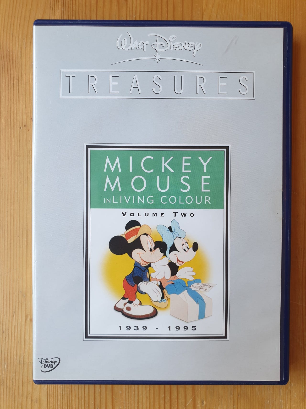 Walt Disney Treasures: Mickey Mouse in living colour