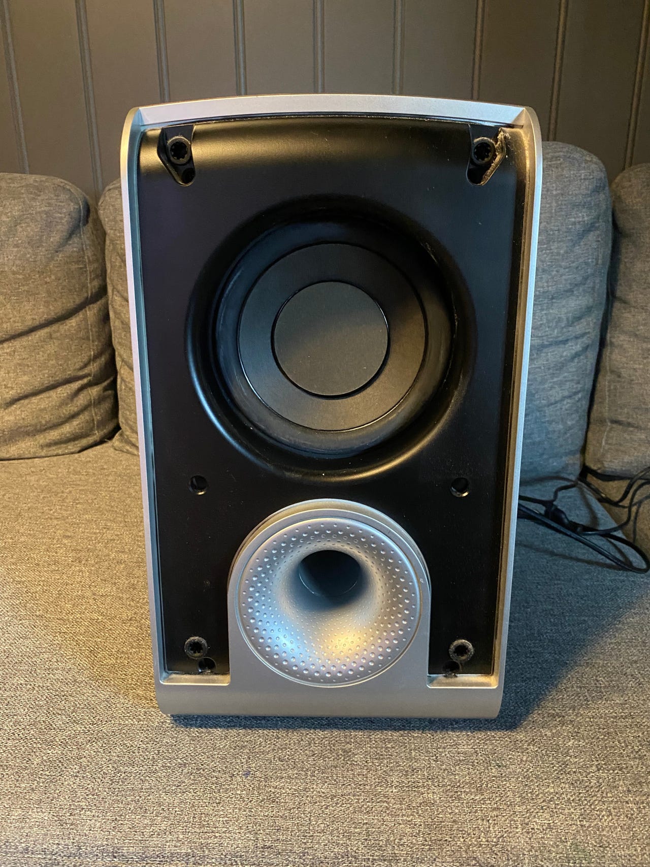 B&W AS1 subwoofer FINN