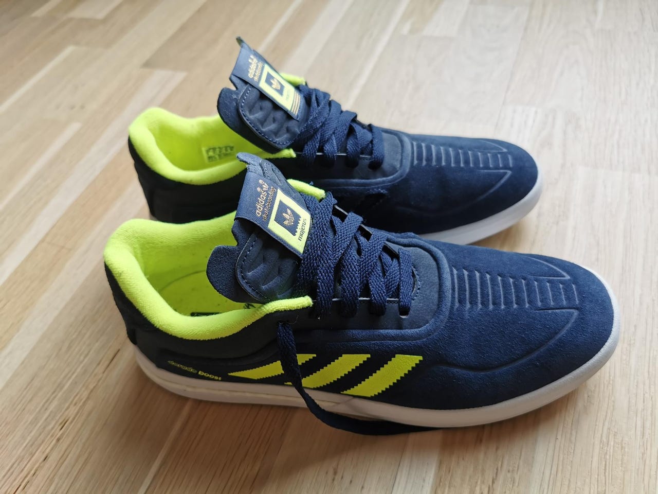 Shoe Adv Boost Adidas Dorado Boost FINN-torget