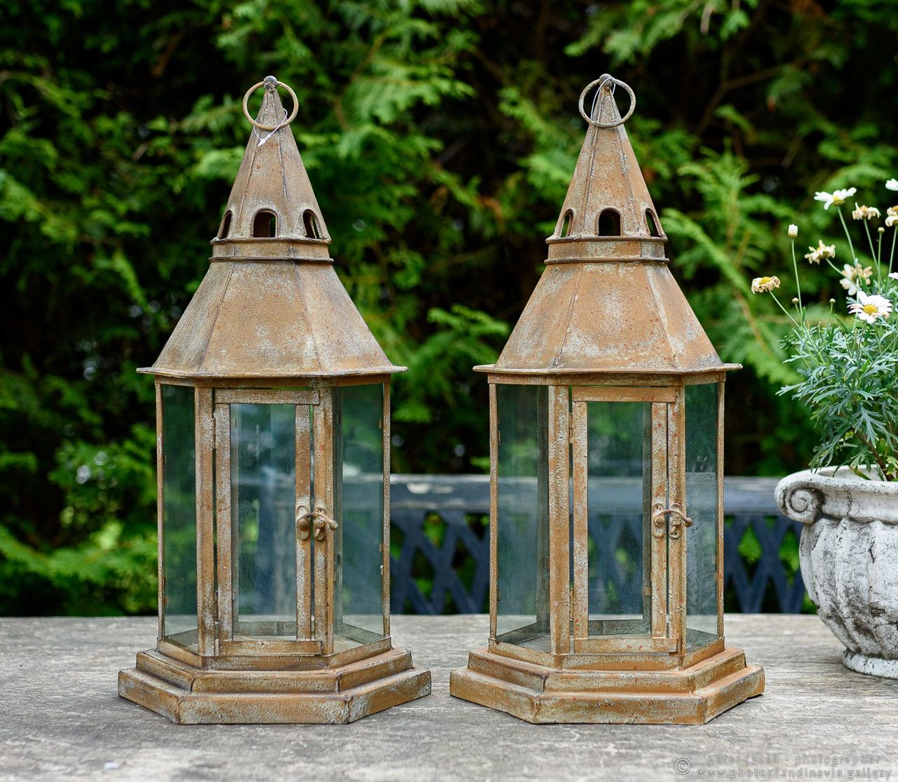 Lykt lanterne antik - rust. | FINN