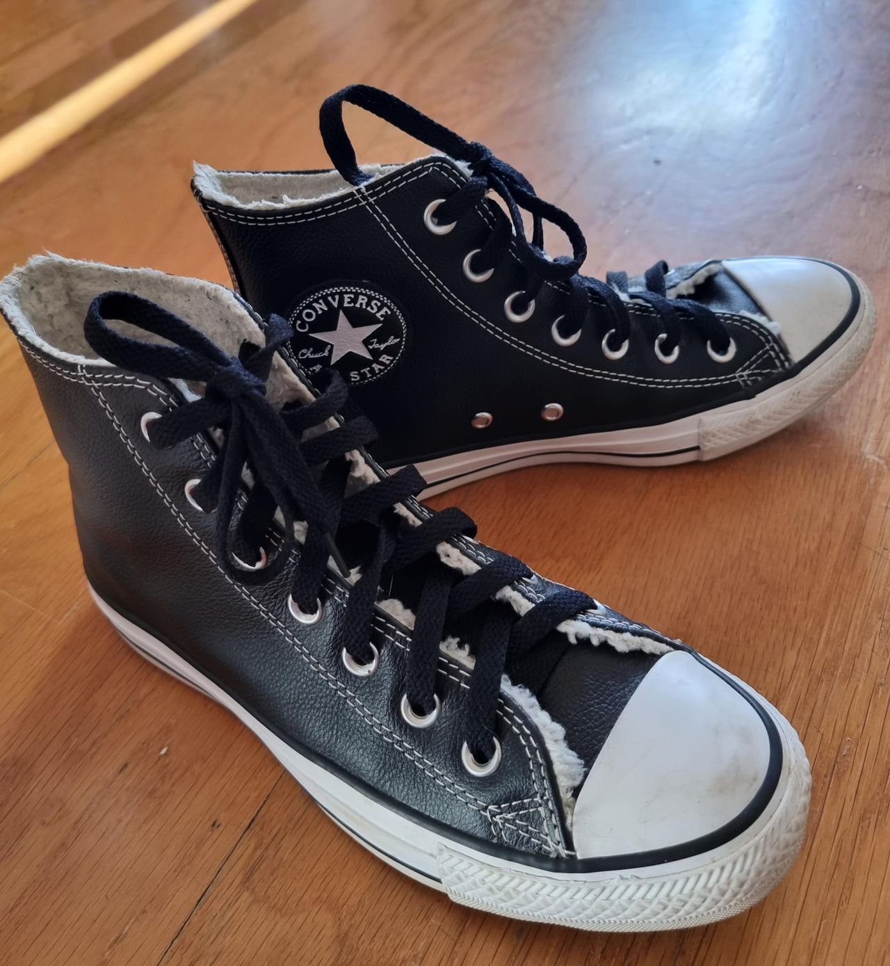 Skinn converse sko | FINN torget