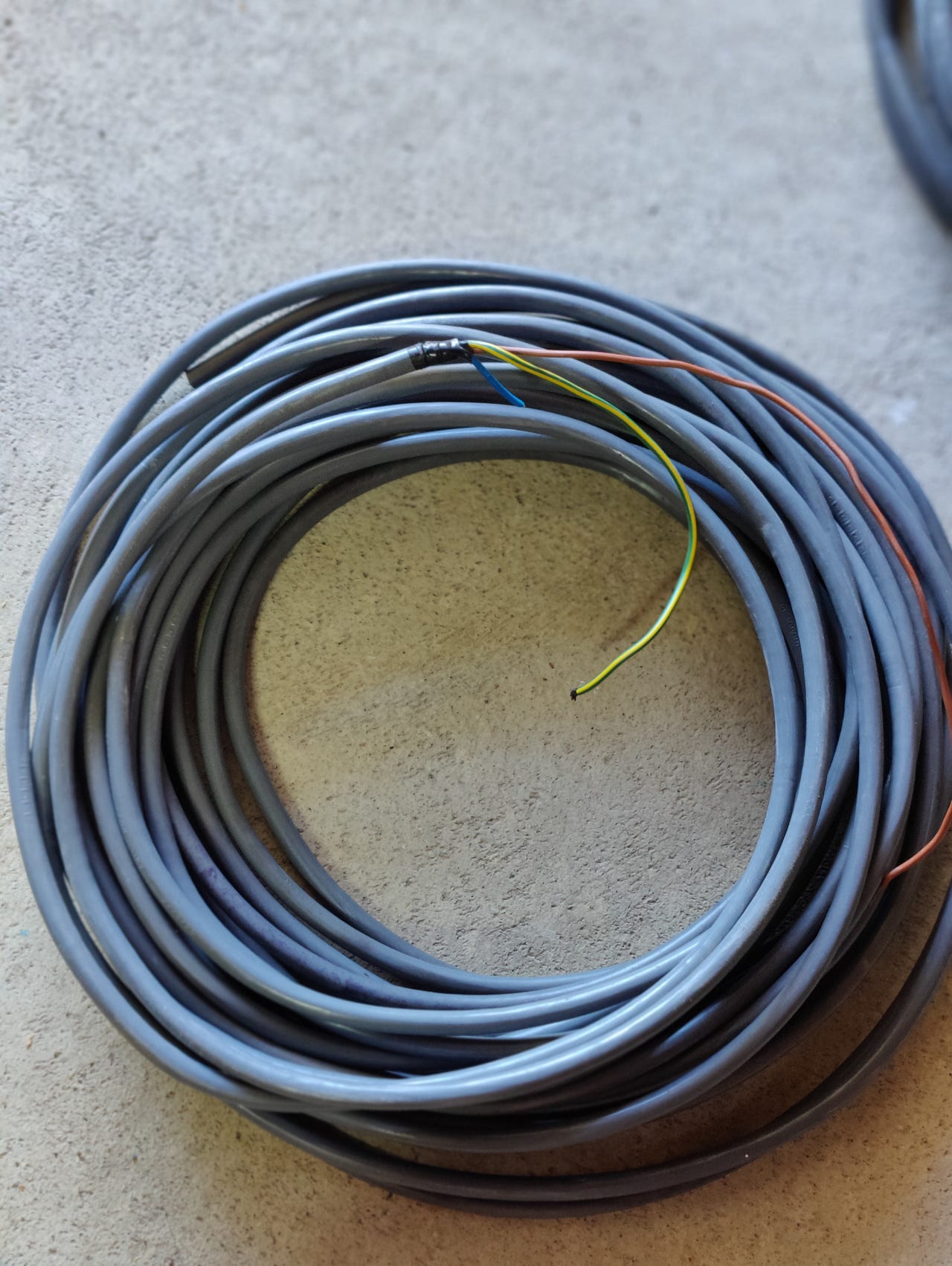 pfsp-2x2-5-2-5-kabel-finn-torget