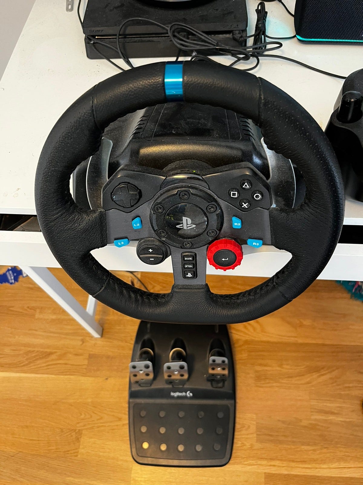 Logitech G29 ratt og pedal til Ps4 FINN.no
