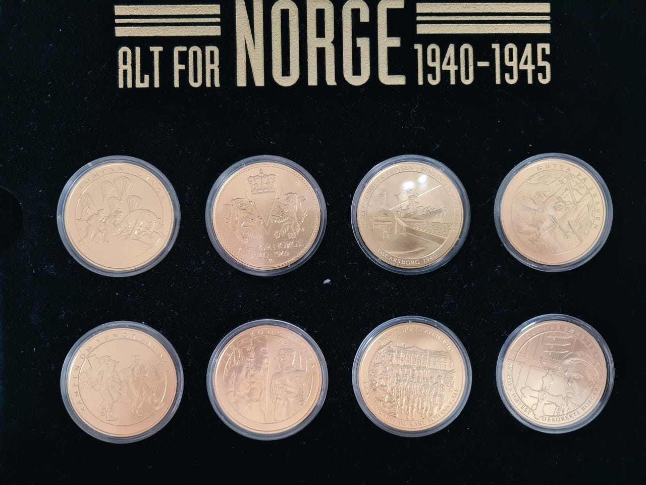 Det Norske Myntverket Alt For Norge 1940 45 Minnemedaljer Det Norske Myntverket Alt For Norge 1940 45 Minnemedaljer