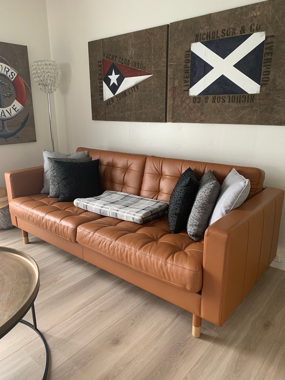 LANDSKRONA 3seters sofa i skinn selges billig, fremstår som ny! FINN