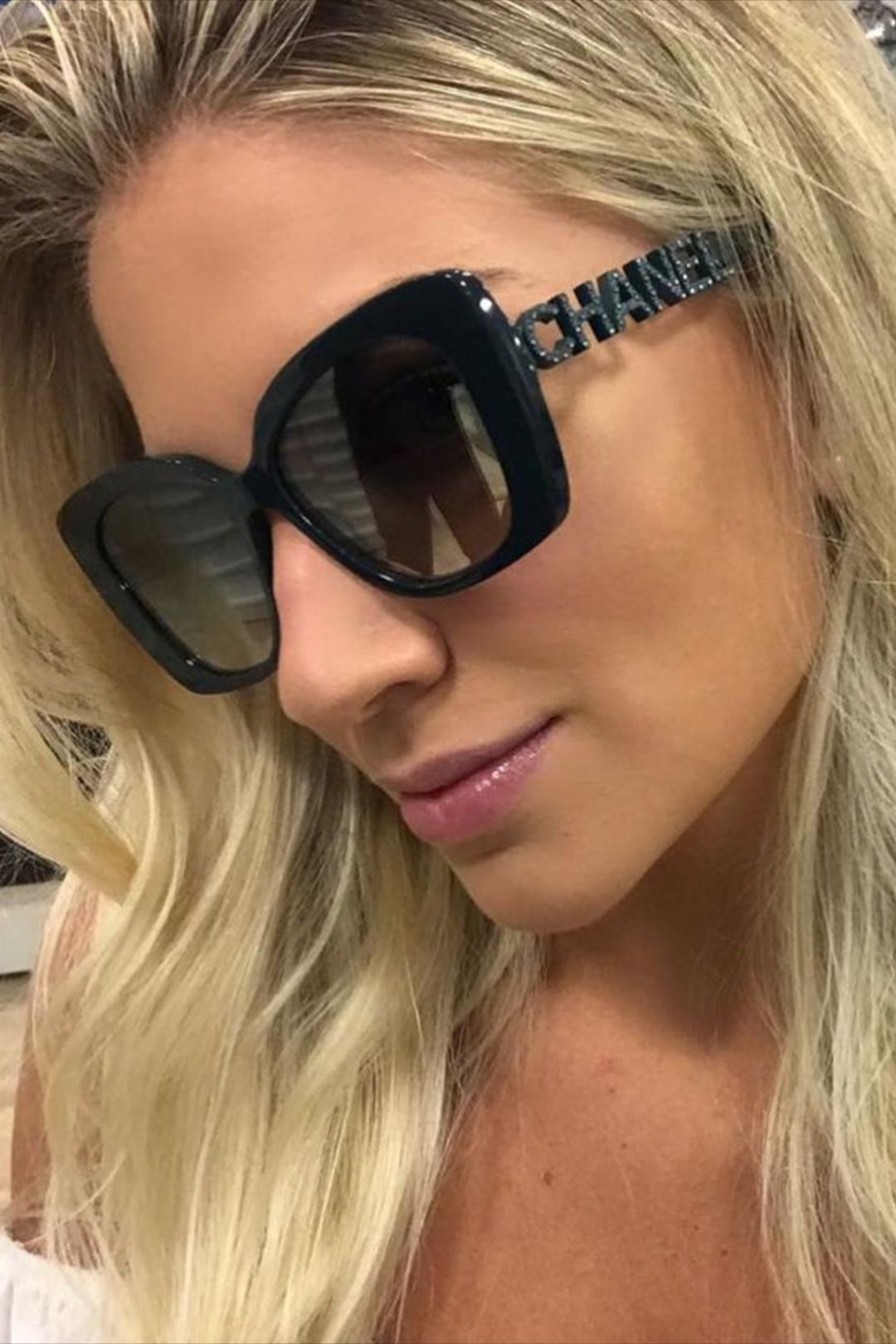 Chanel solbriller, brukt 1 gang (alt følger med) | torget