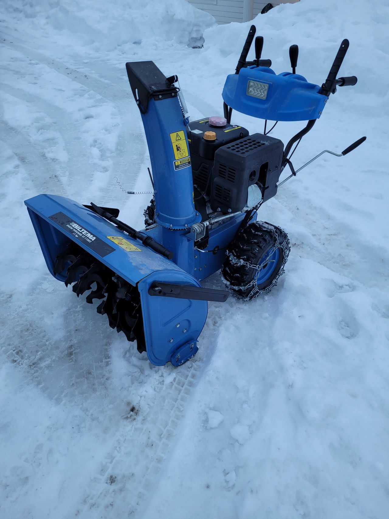 Snøfreser Med El Start Kjettinger Og Varme I Håndtak Finn Torget