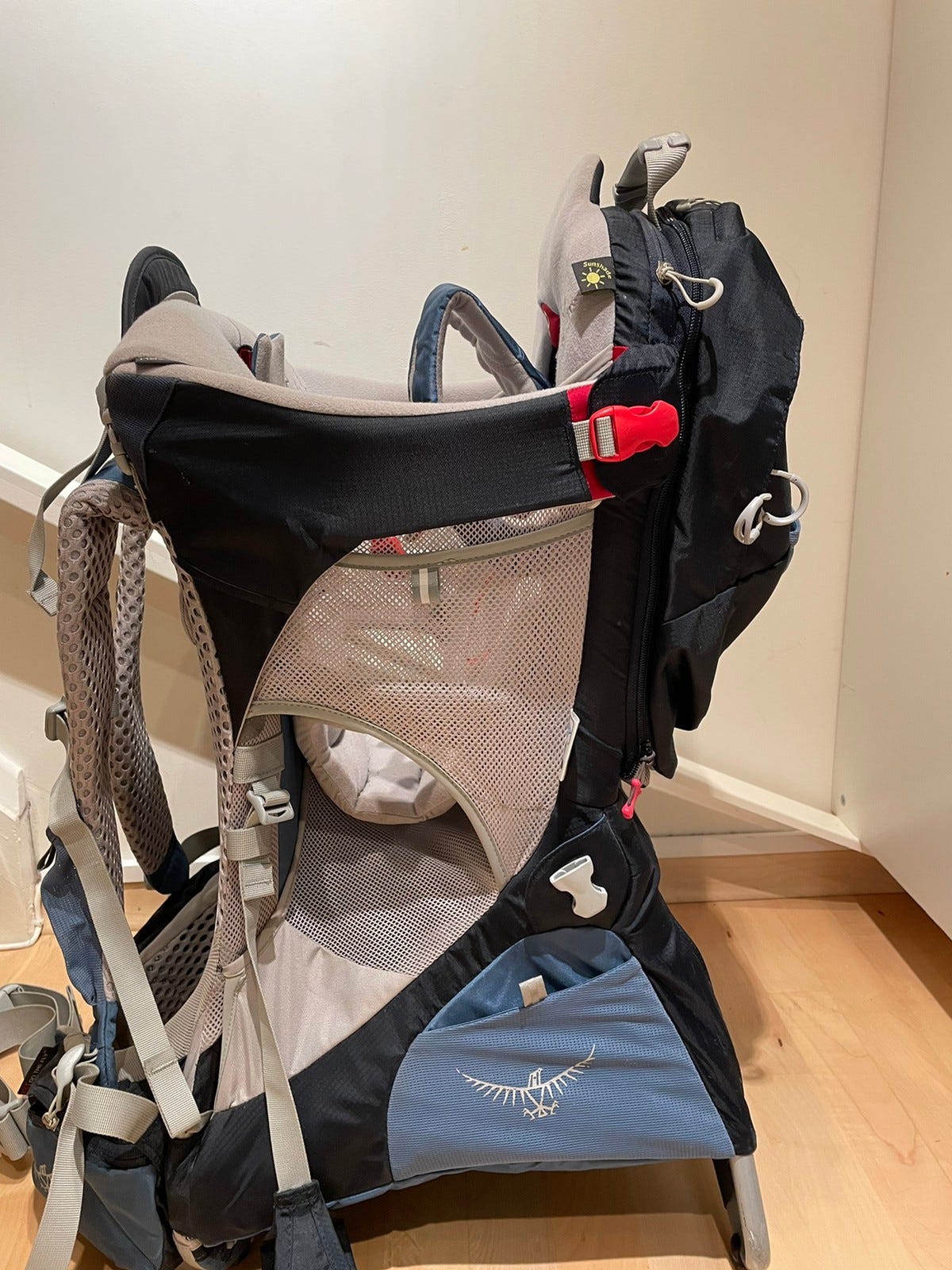 Osprey Poco AG Premium bæremeis FINN