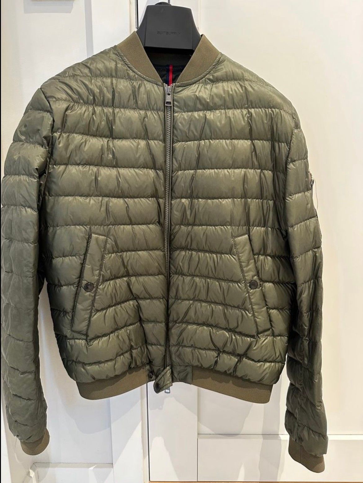 Moncler aiden sale quilted bomber jacket