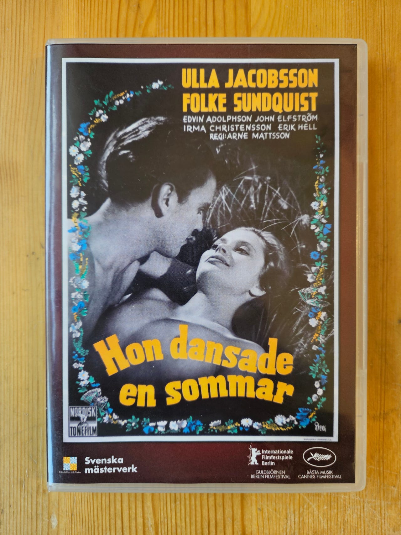 Karlekshistoria 1970 Love Story 1970 Full Movie Online Hon Dansade