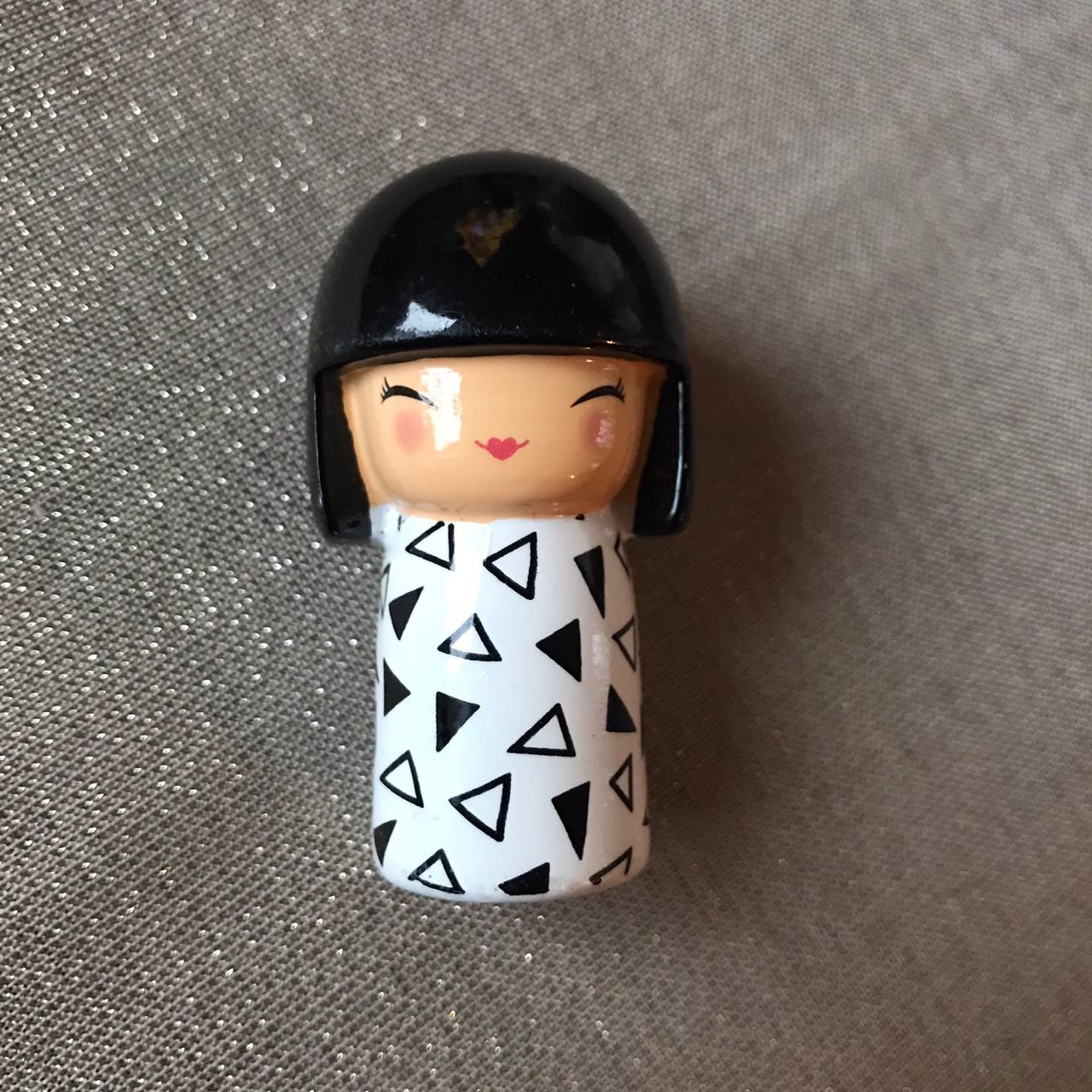 Skincity kokeshi sales