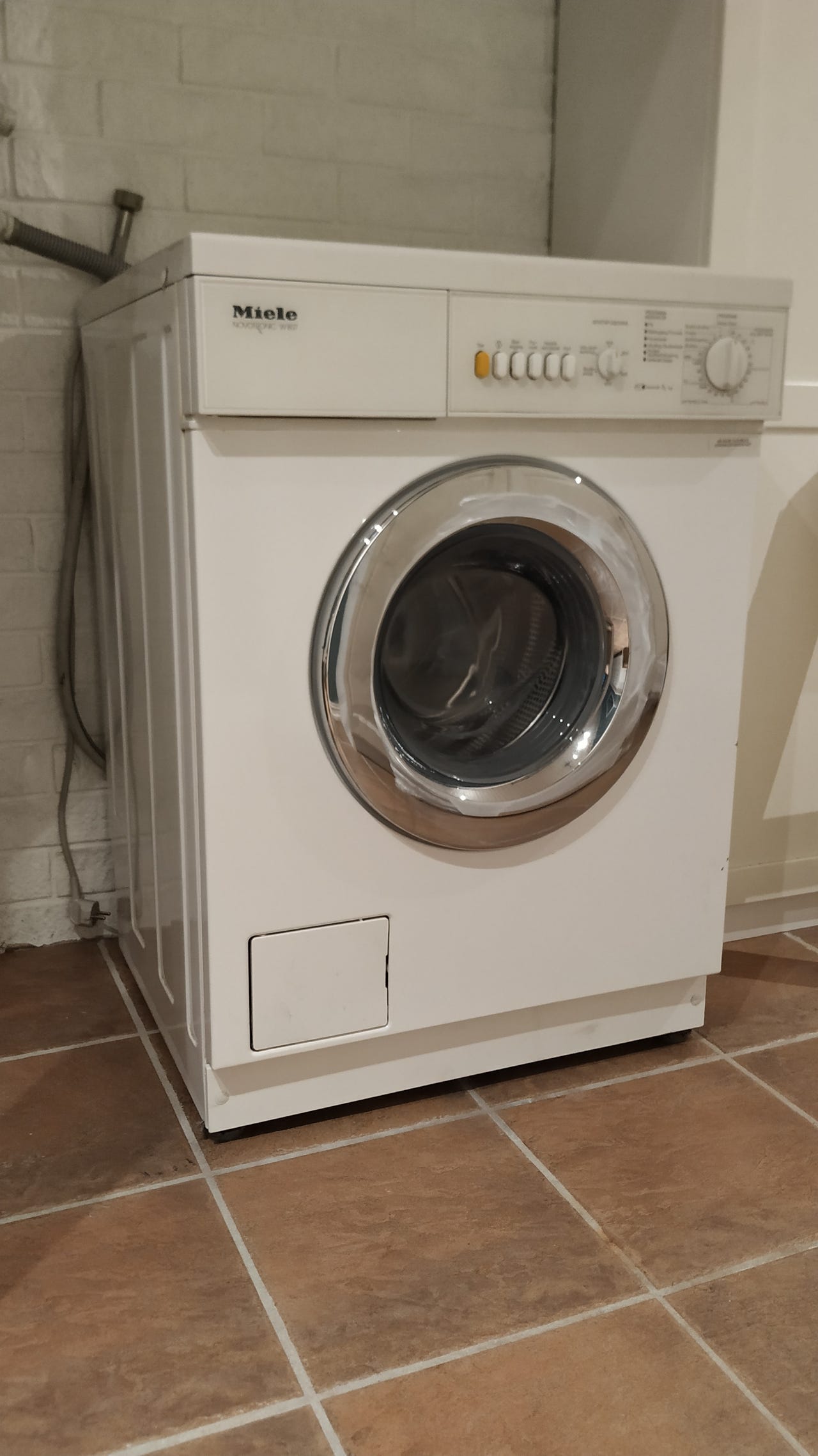 Miele Novotronic W807 | FINN torget