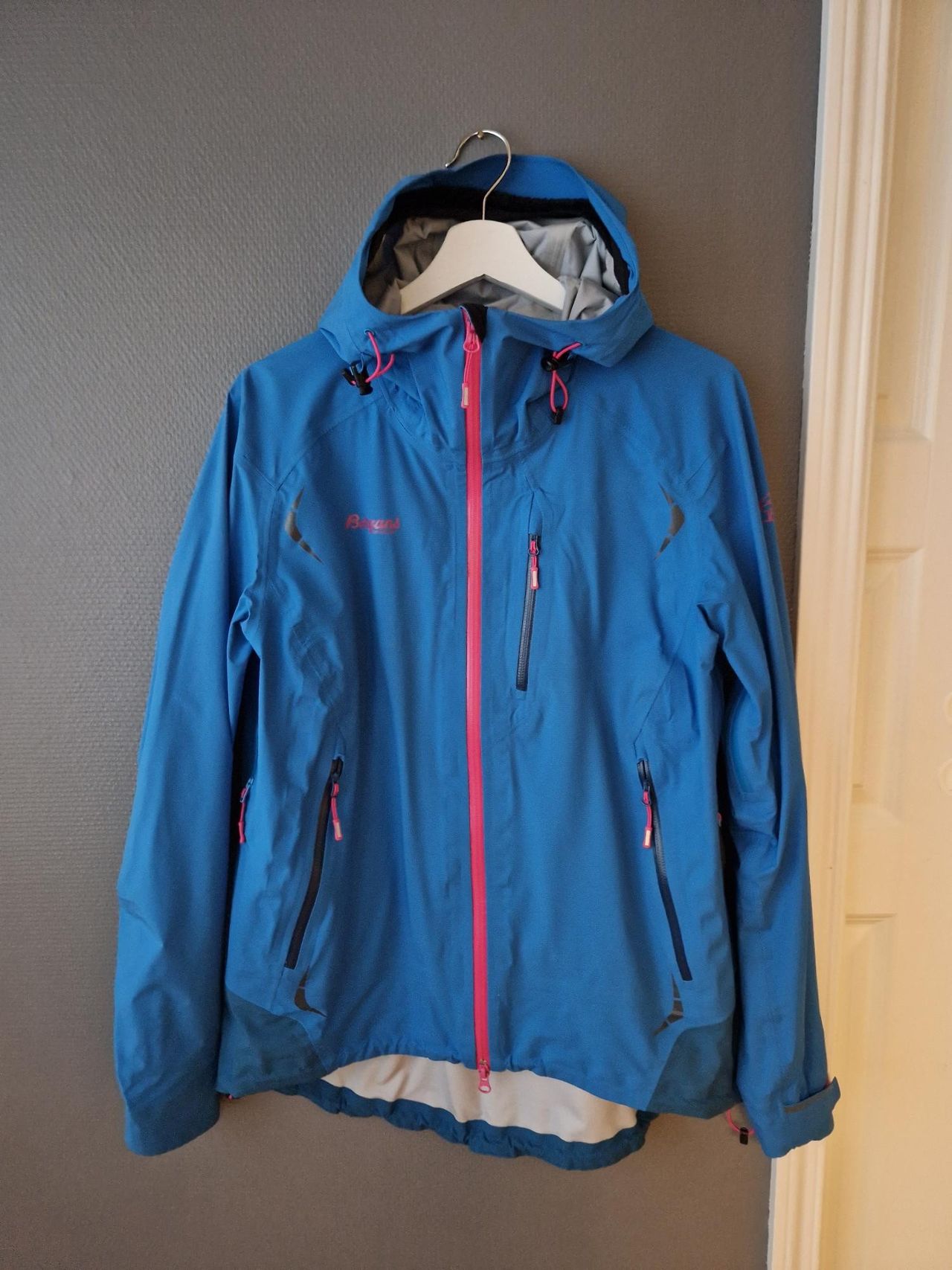 Bergans Storen lady Jkt FINN torget