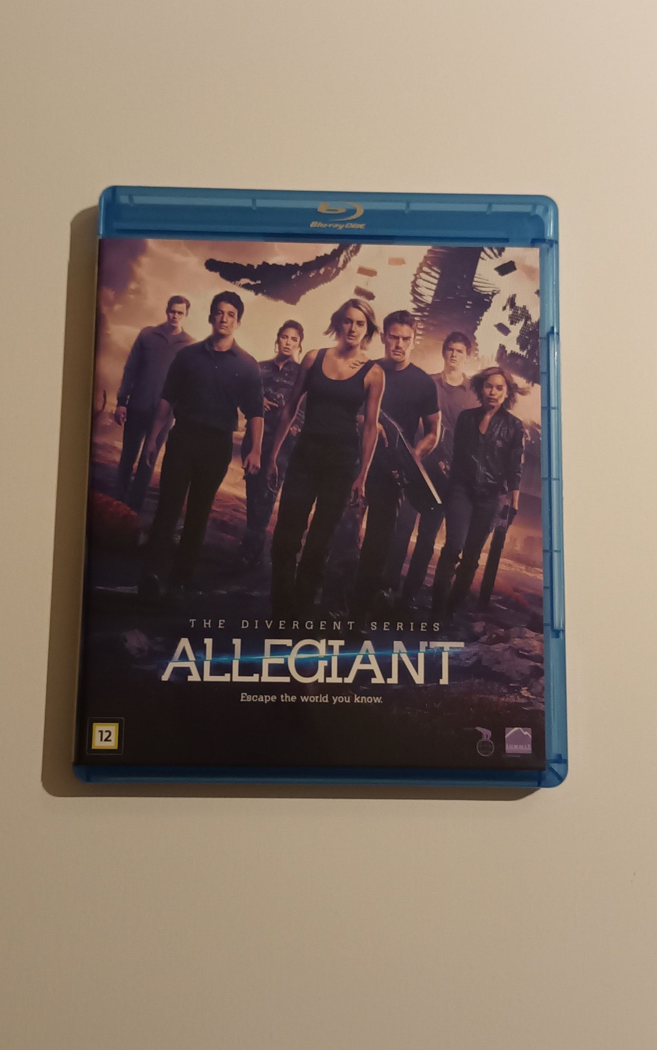 Allegiant (2016) blu-ray | FINN torget