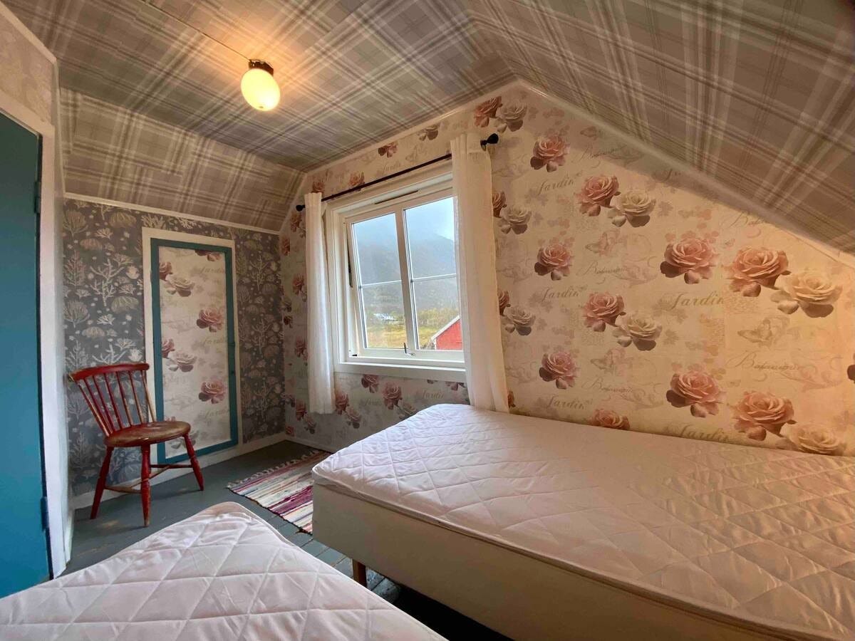 Vest-fløyen er ferdig oppusset med nye senger #romantikk Galleribilde