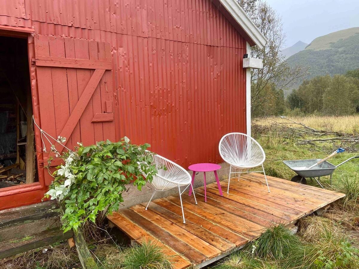 The Beach, her nyter du en deilig GinTonic Galleribilde