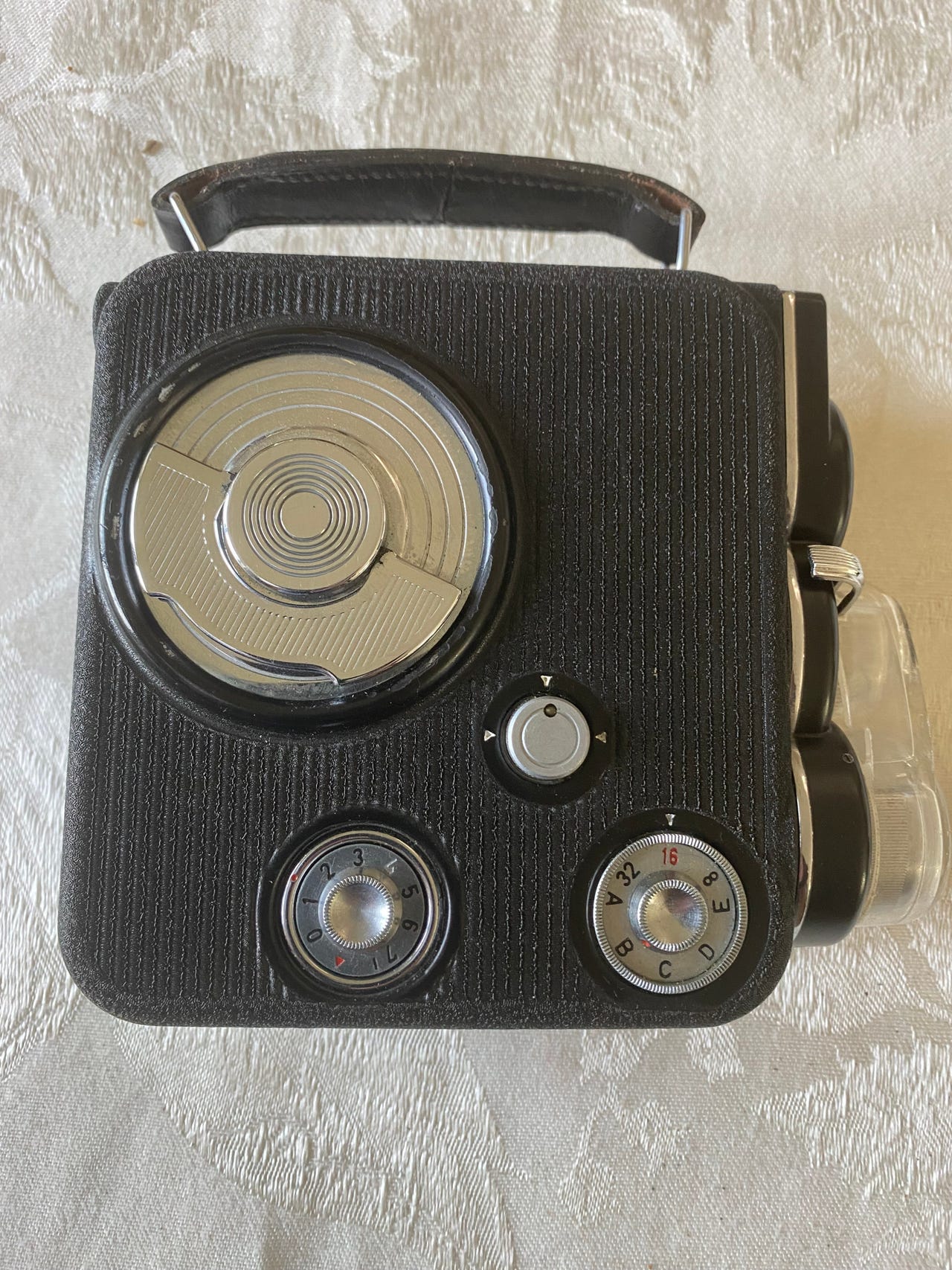 Caméra Eumig Double 8 Mm - Compacte Verte - Occasion Non Testée