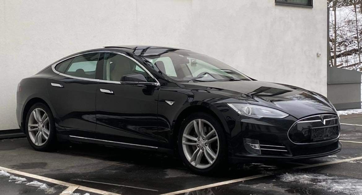 Tesla Model S - 2014 - Svart - 380 Hk - Kombi 5-dørs | FINN.no