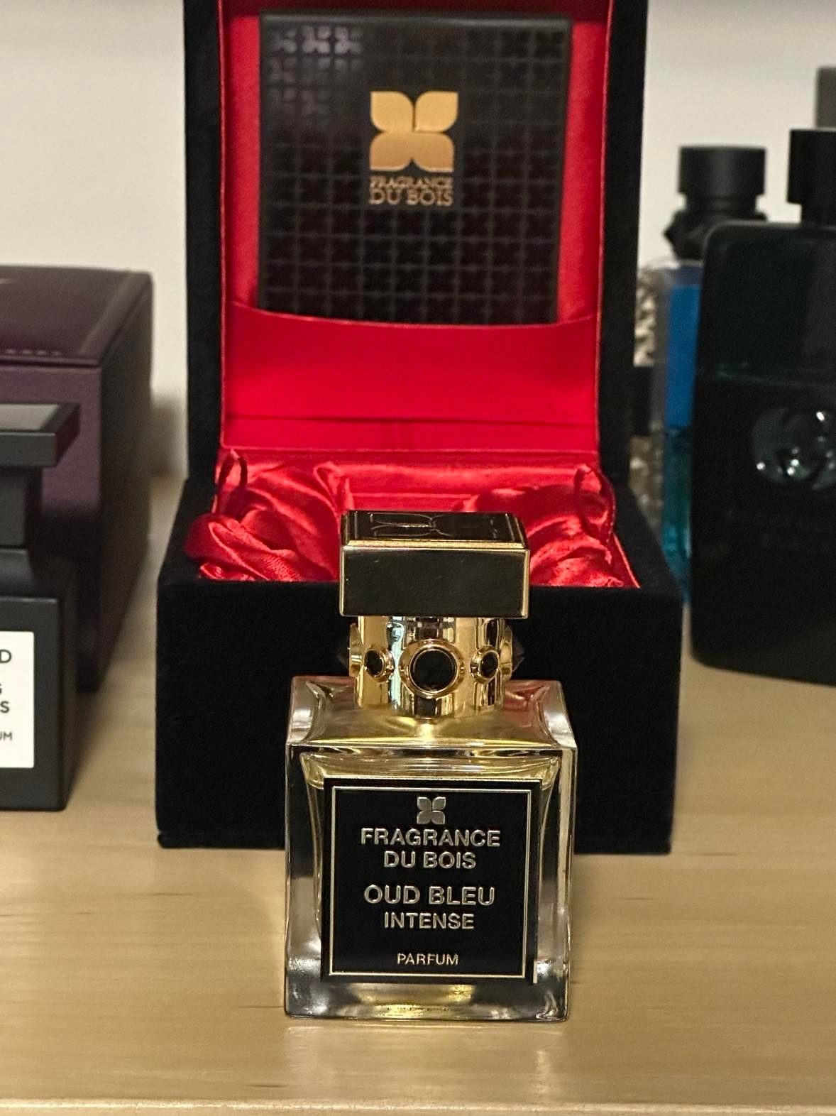 Giorgio Armani Prive Oud Royal Eau de Parfum 3.4 oz Spray.