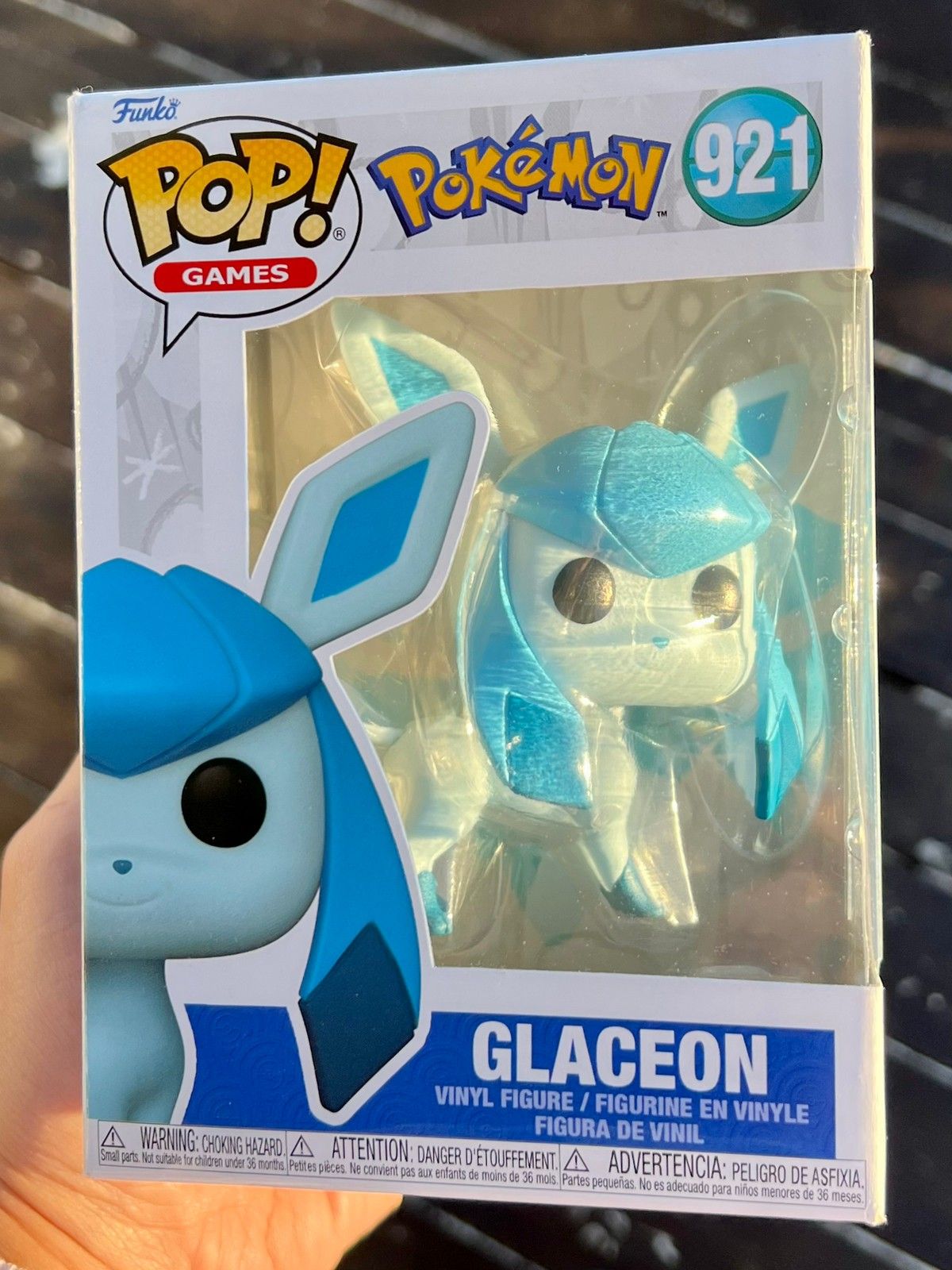 Pokemon Glaceon 401