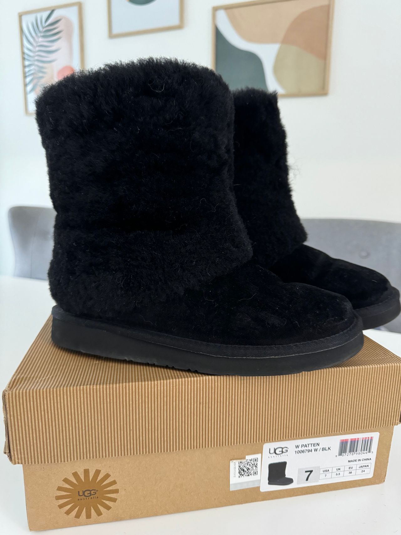 Ugg on sale w patten